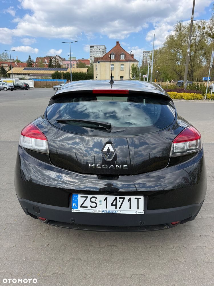 Renault Megane 1.6 16V Dynamique - 3