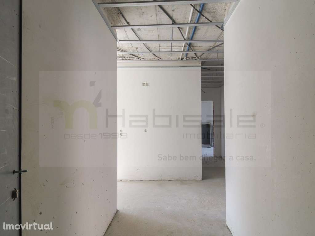 Apartamento T3 com garagem | Paradela, Santo António dos Cavaleiros - Grande imagem: 2/19