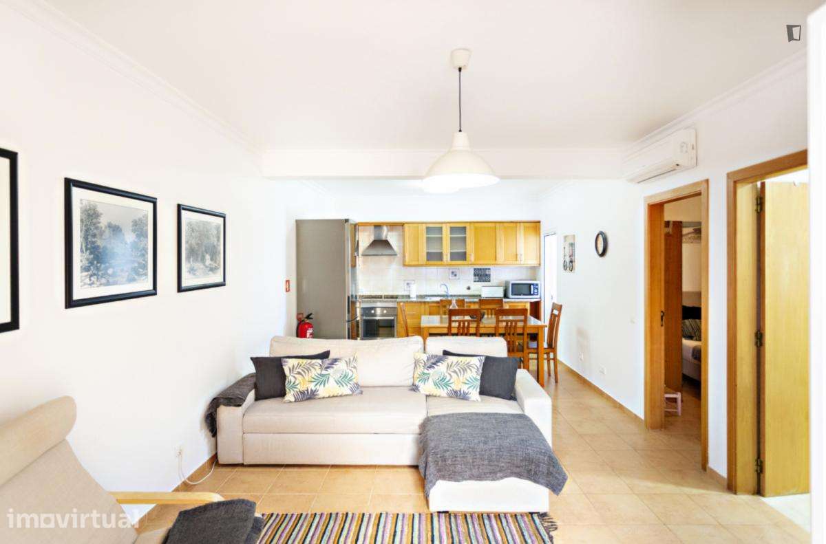 Casa com 2 quartos - localizado em Faro - Grande imagem: 3/11