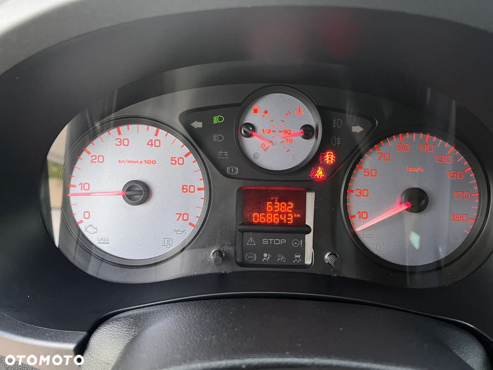 Citroën Berlingo Multispace PureTech 110 SELECTION - 24