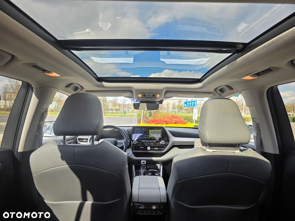 Toyota Highlander 2.5 Hybrid Executive - 10