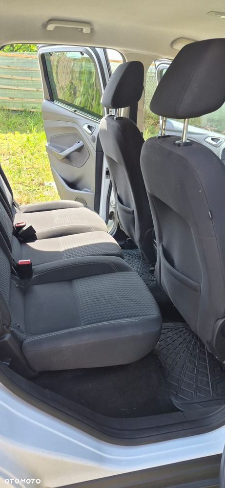 Ford C-MAX - 12