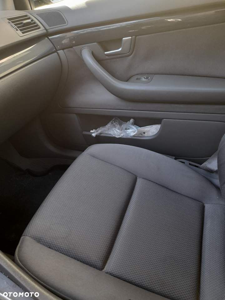 Audi A4 Limousine 2 - 5