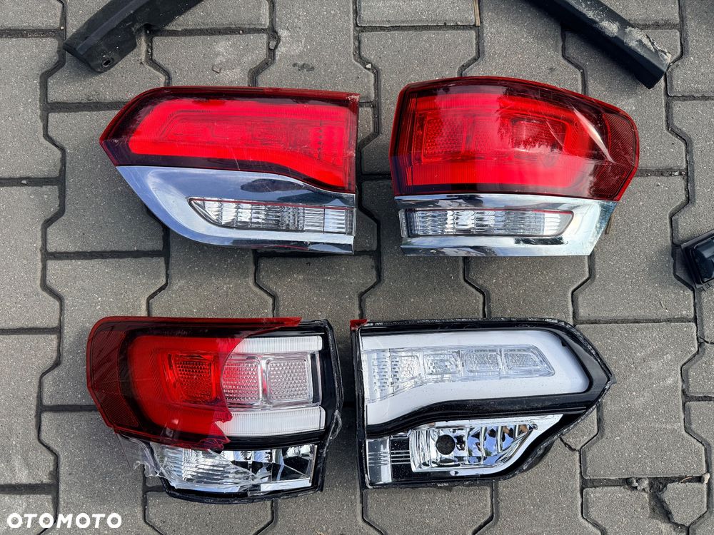 Jeep Grand Cherokee 3.6 V6 Pentastar 4WD Automatik Laredo - 38