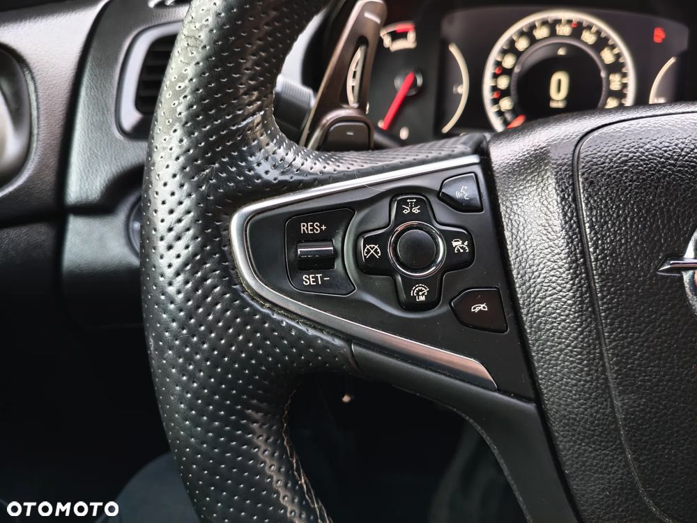 Opel Insignia 2.0 CDTI 4x4 Automatik Sport - 30