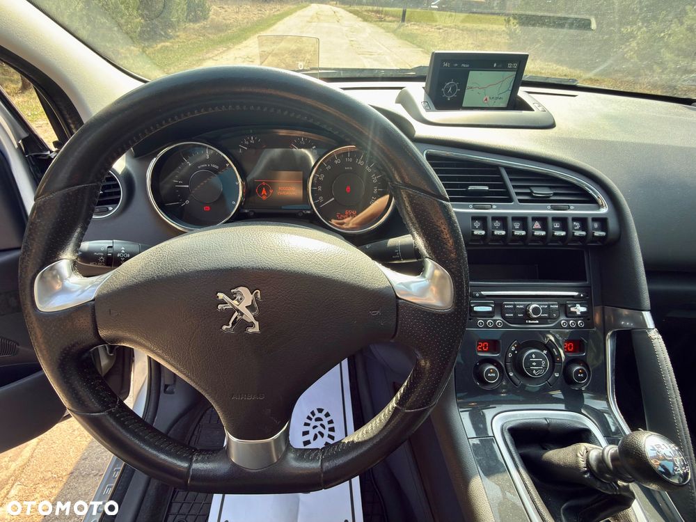 Peugeot 3008 2.0 BlueHDi Allure S&S - 21
