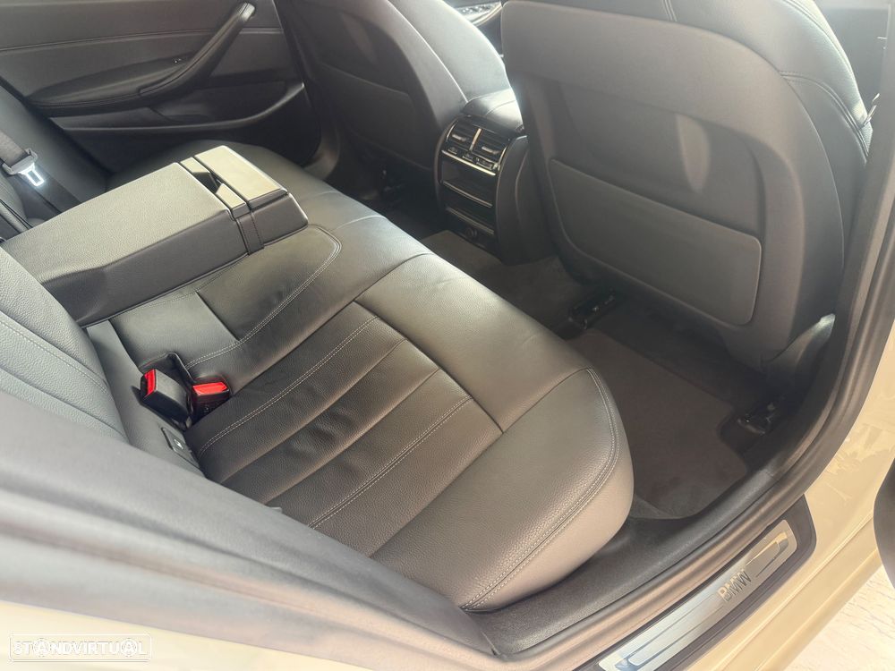 BMW 520 d Line Luxury Auto - 47