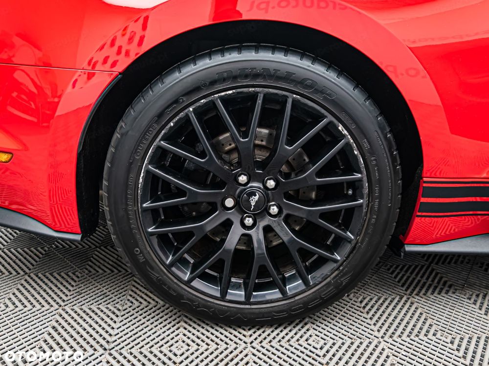 Ford Mustang 5.0 V8 GT - 34