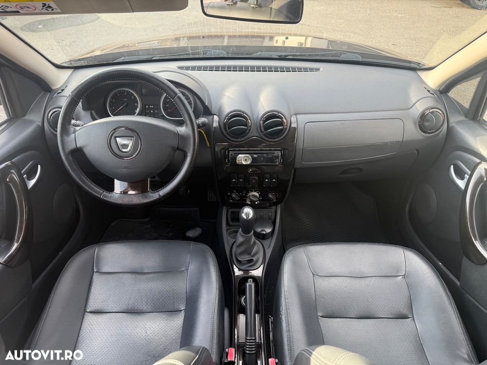 Dacia Duster 1.6 16V 4x2 Laureate - 3