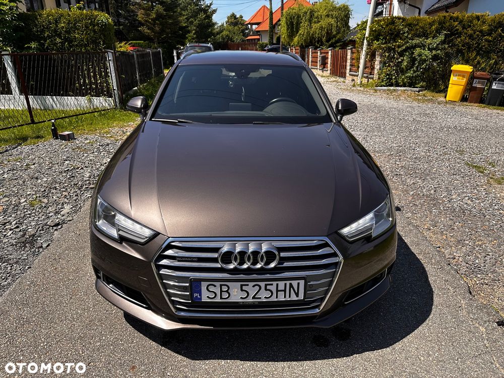 Audi A4 Avant 2.0 TDI DPF clean diesel quattro S tronic S line Sportpaket - 2