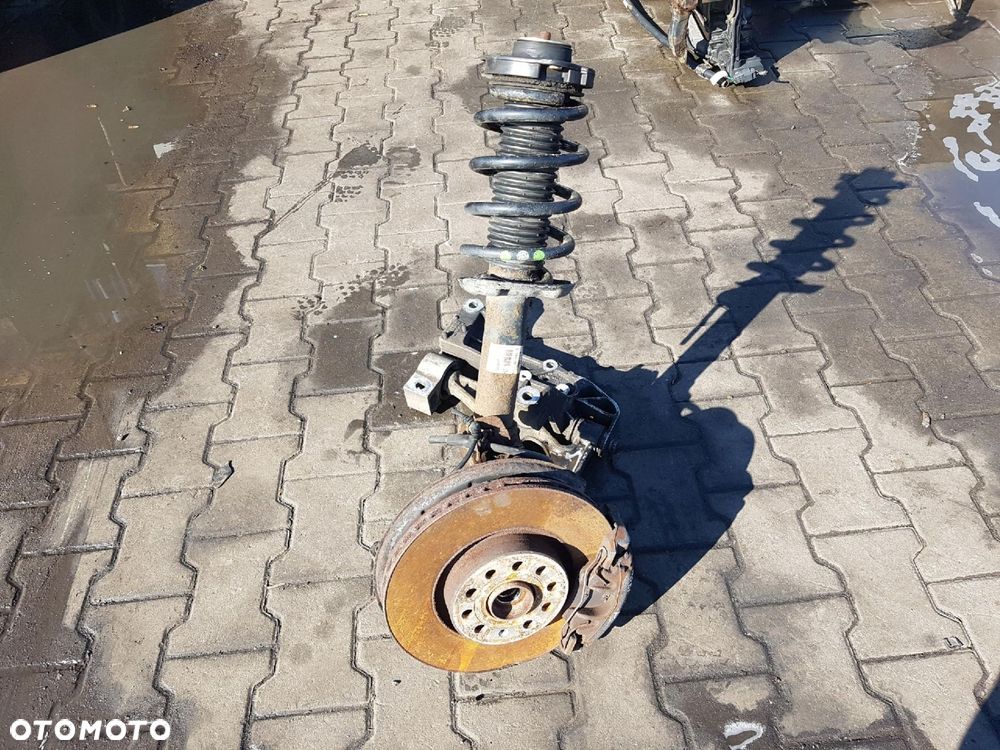 AUDI A3 8P 04-07r 2.0 TDI AMORTYZATOR ZWROTNICA PRAWA PRZÓD - 1