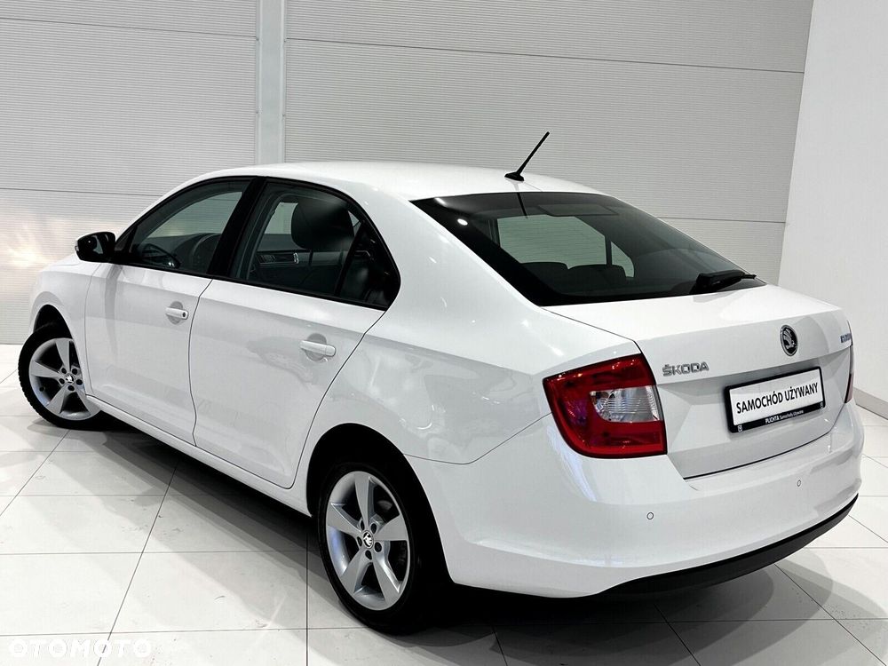 Skoda RAPID 1.2 TSI Style DSG - 4