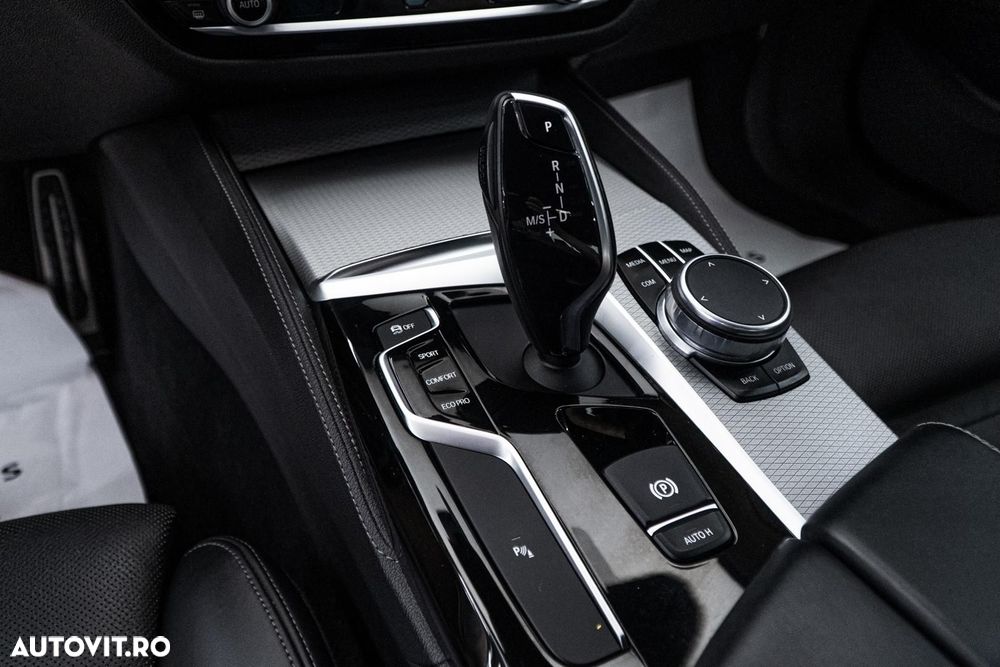 BMW Seria 5 530i xDrive Aut. M Sport Edition - 21