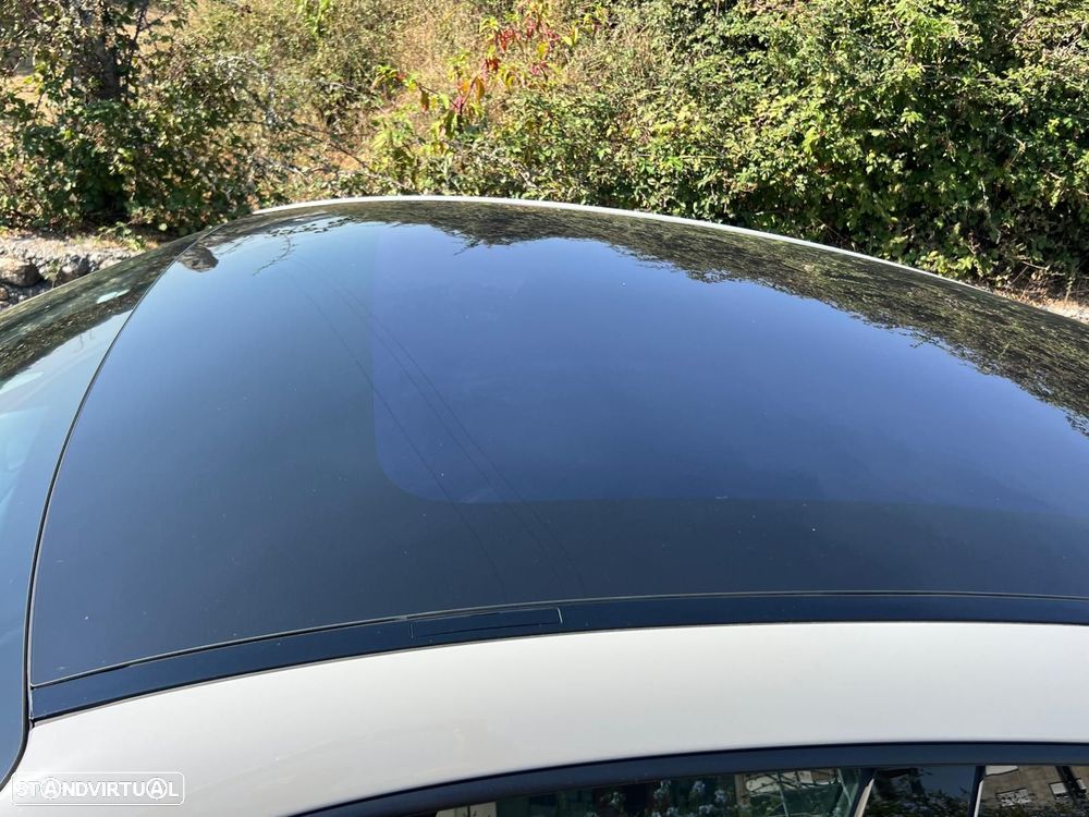 Porsche Taycan Standard - 24