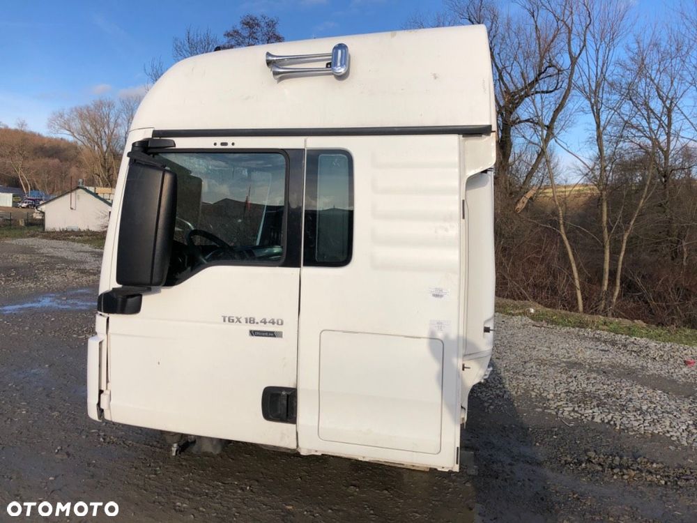 KABINA KOMPLETNA  MAN TGX I 2006 - 2022 18.440 324 kW [441 KM] 4x2 2012 EURO 6 XLX BRUTTO - 2