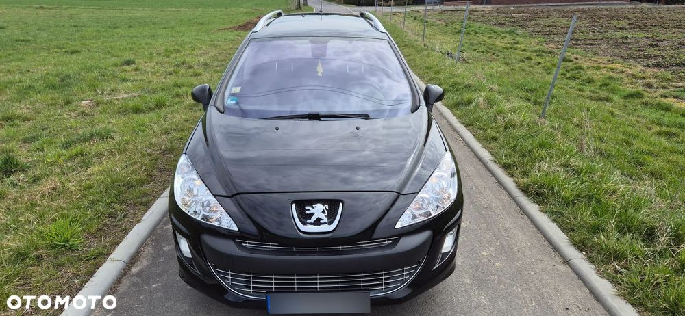 Peugeot 308 HDi FAP 140 Family - 3