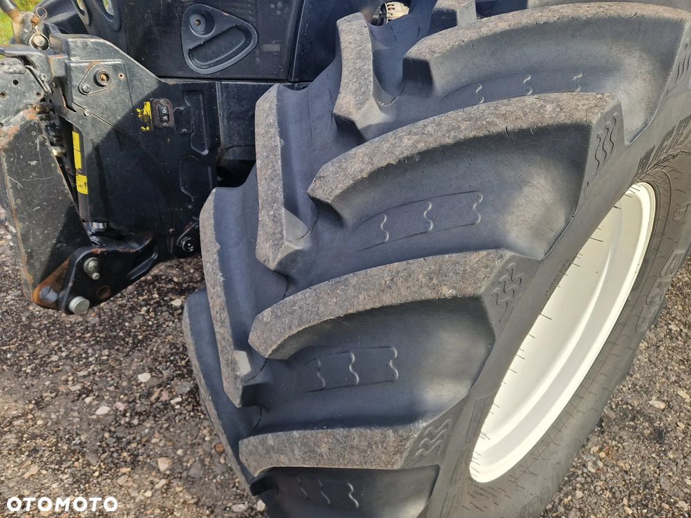 New Holland T7.270 AUTOCOMMAND - 28