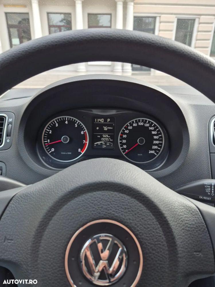 Volkswagen Polo - 13
