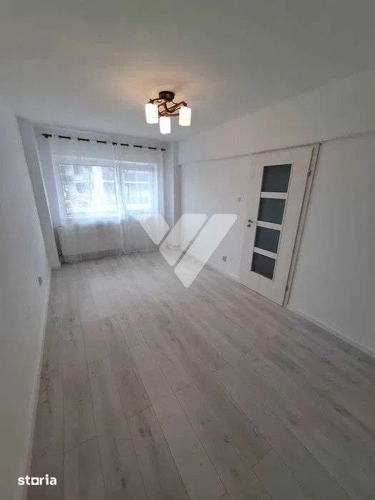Apartament 2 camere decomandat, renovat, etaj 3/4 - zona Piata Rahovei — fotografia 1