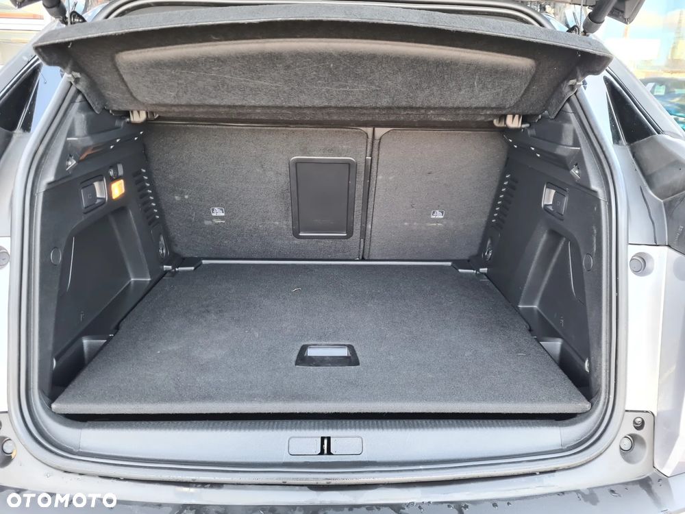 Peugeot 3008 1.2 PureTech Allure Pack S&S EAT8 - 14