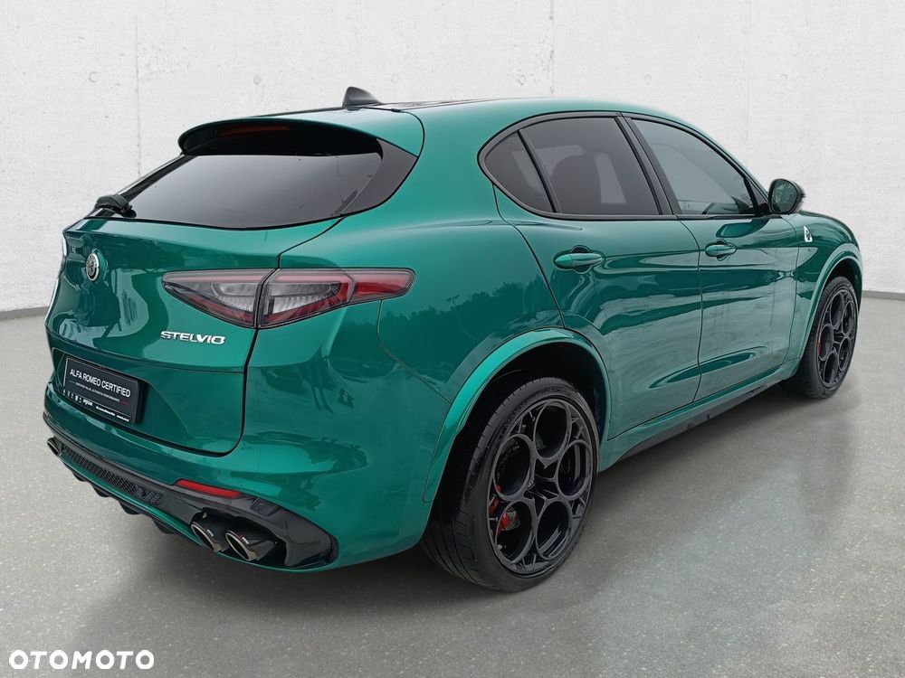 Alfa Romeo Stelvio 2.9 V6 Bi-Turbo Quadrifoglio Q4 - 6
