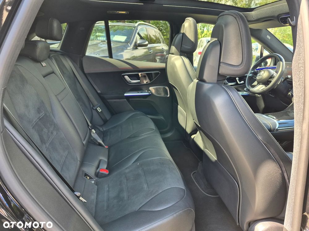 Mercedes-Benz EQE 350 89kWh 4-Matic AMG Line - 26