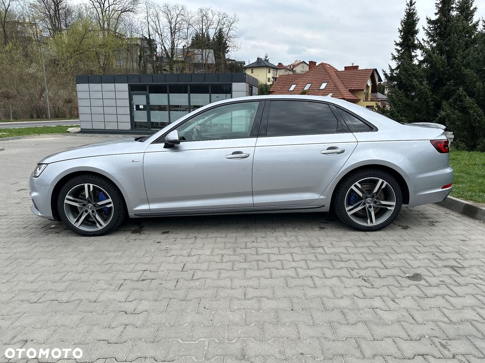 Audi A4 Limousine - 8