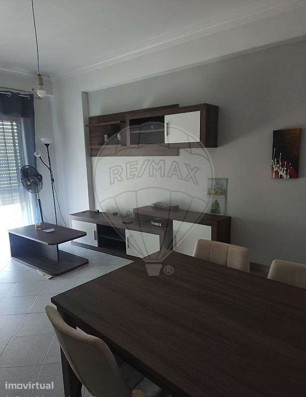 Apartamento T2 para arrendamento - Grande imagem: 2/9