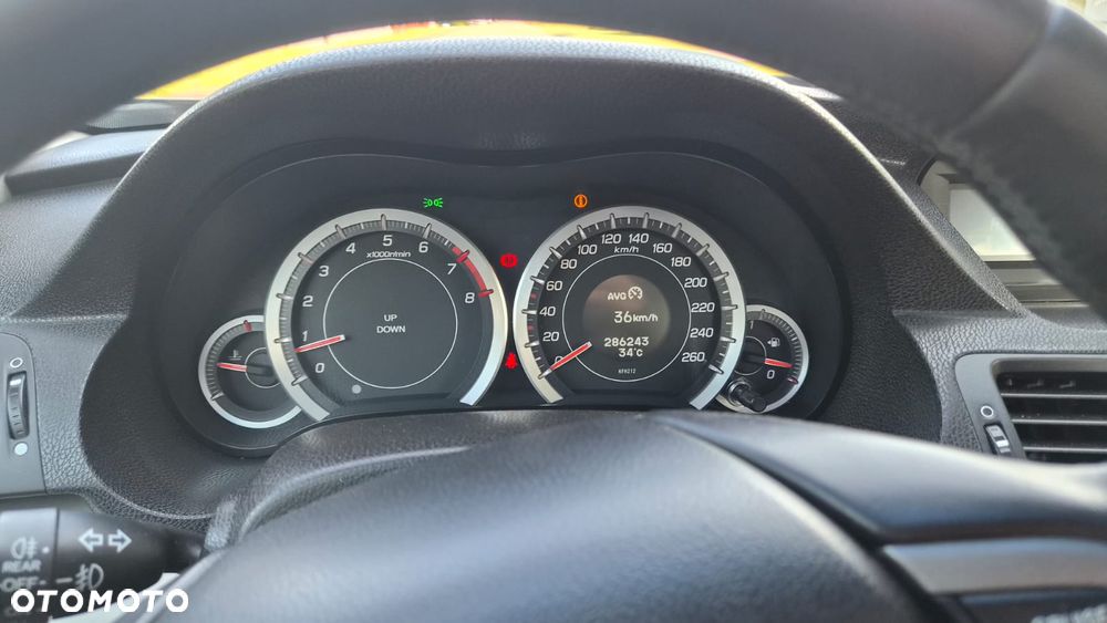 Honda Accord 2.0 Elegance Advantage - 21