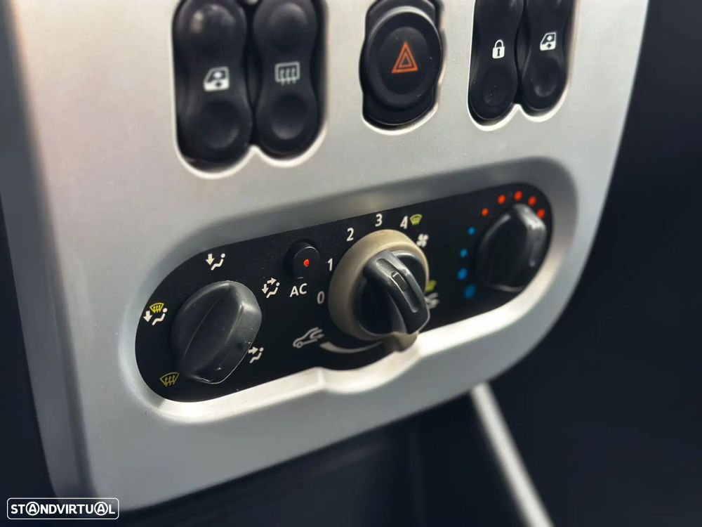 Dacia Sandero 1.5 dCi Confort - 17