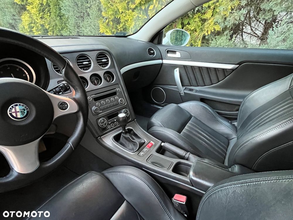 Alfa Romeo Brera 2.4 JTDM 20V DPF - 12