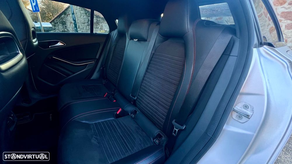 Mercedes-Benz CLA 220 Shooting Brake (CDI) d 7G-DCT AMG Line - 25