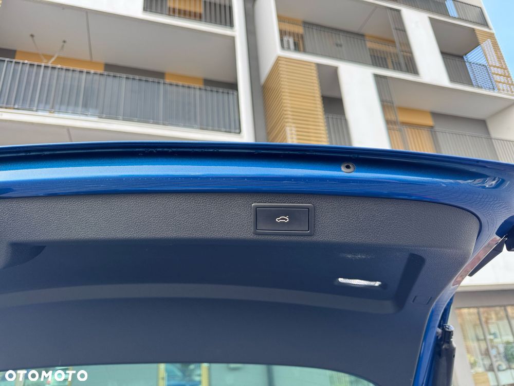 Skoda Superb 2.0 TDI SCR Style DSG - 9