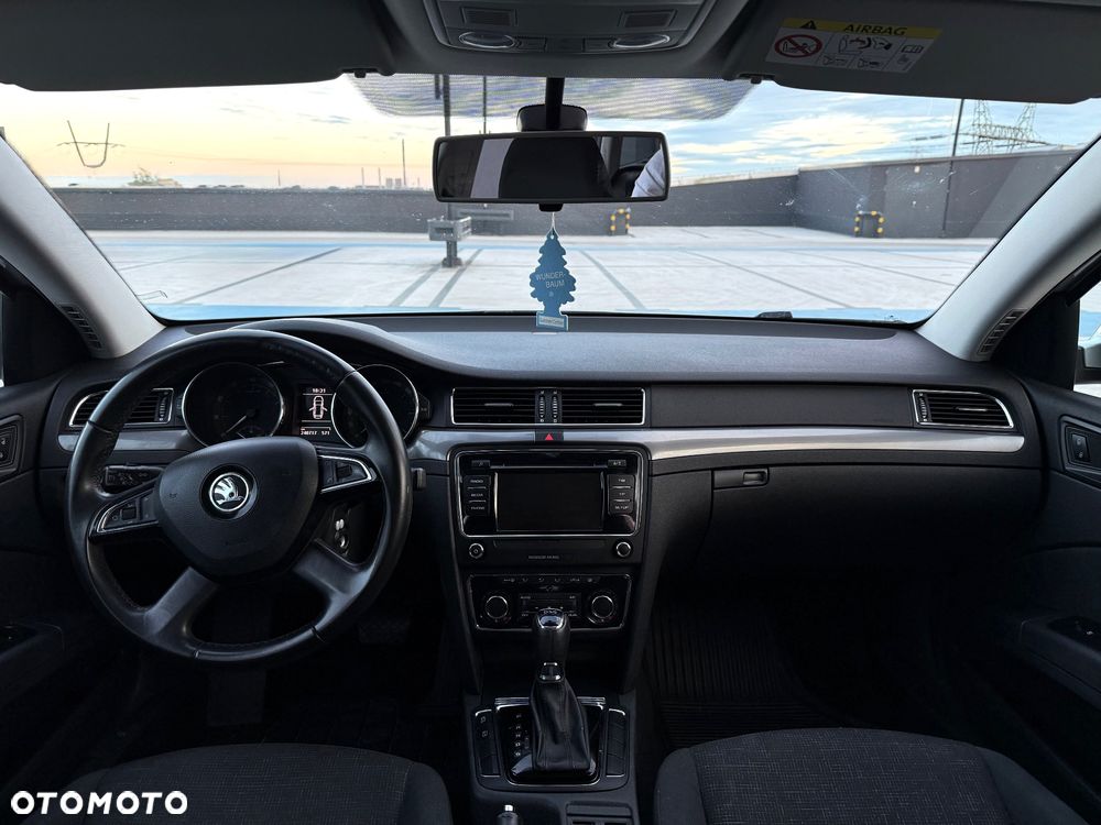 Skoda Superb 1.8 TSI Active DSG - 15