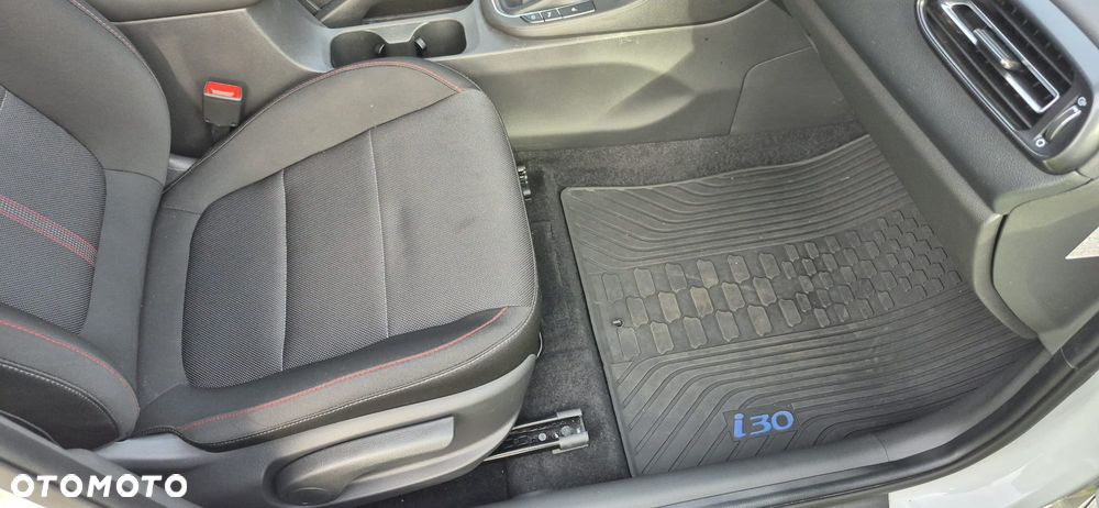 Hyundai i30 - 20