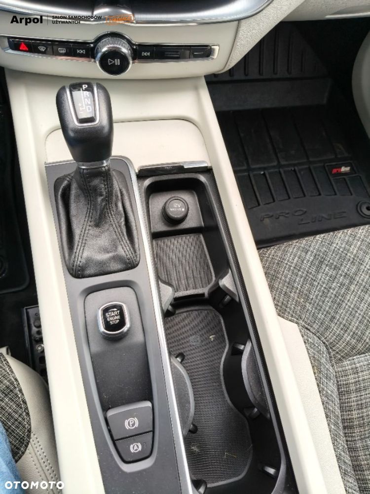 Volvo XC 60 T5 AWD Momentum - 21