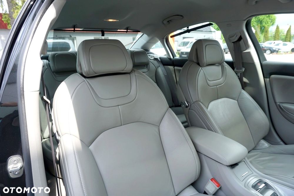 Citroën C5 2.0 HDi Exclusive - 33