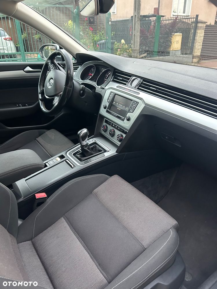 Volkswagen Passat 2.0 TDI BMT Comfortline DSG - 13