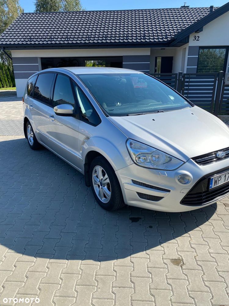 Ford S-Max - 10