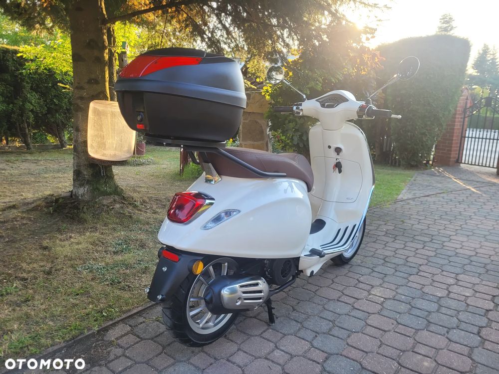 Piaggio Vespa - 14