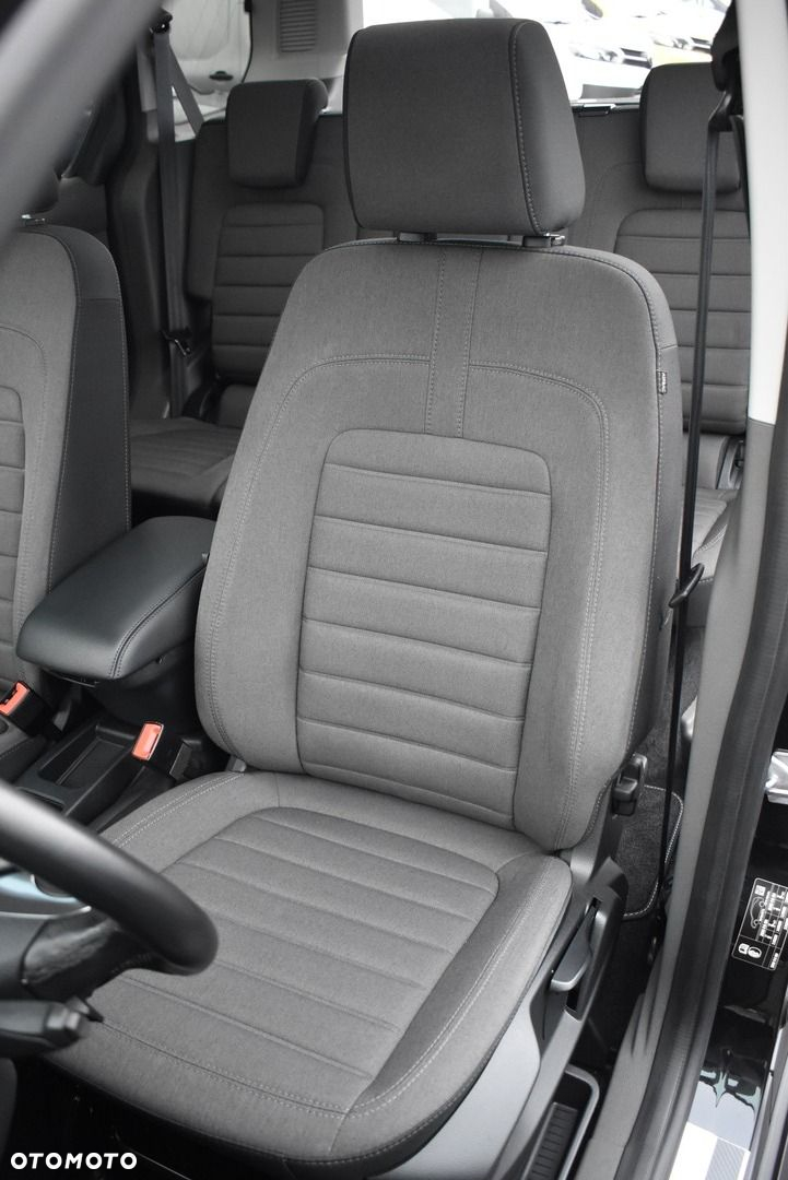 Ford Tourneo Connect - 14