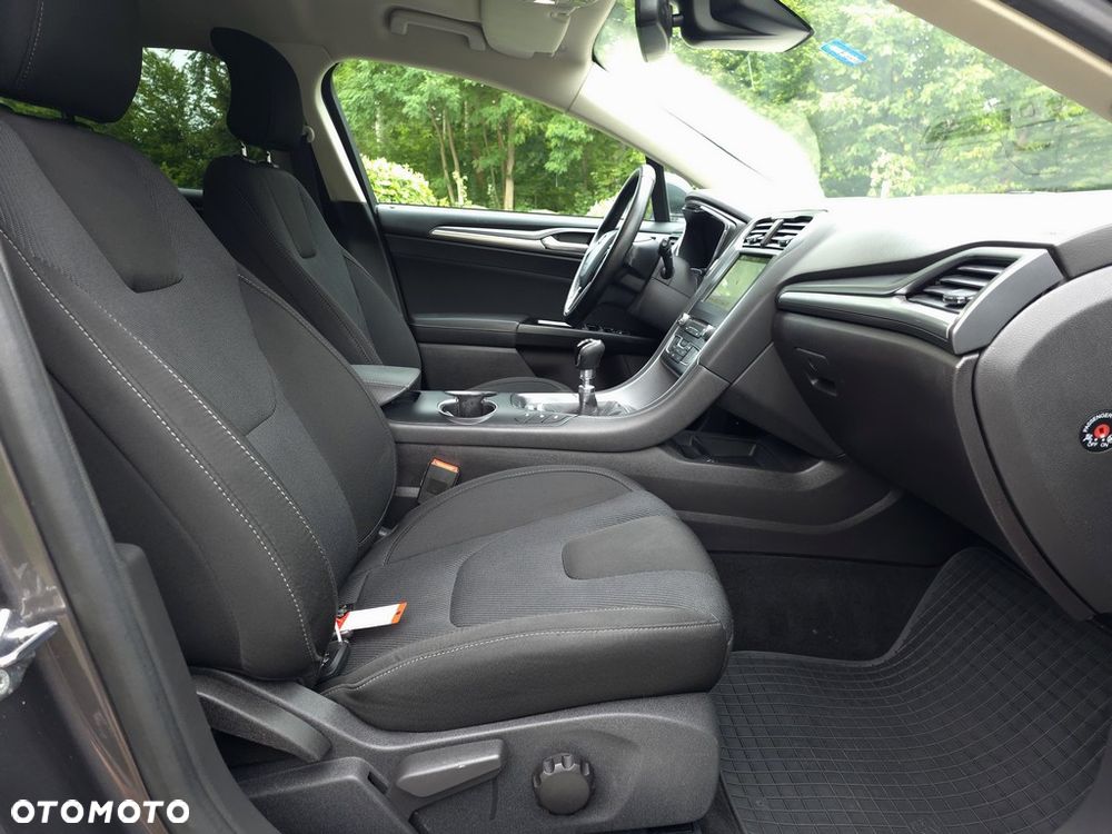 Ford Mondeo 2.0 TDCi Titanium - 17