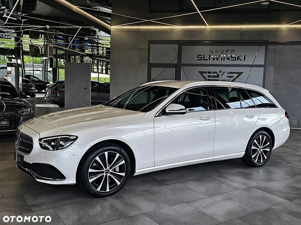 Mercedes-Benz Klasa E 300 de 4Matic 9G-TRONIC Avantgarde - 4