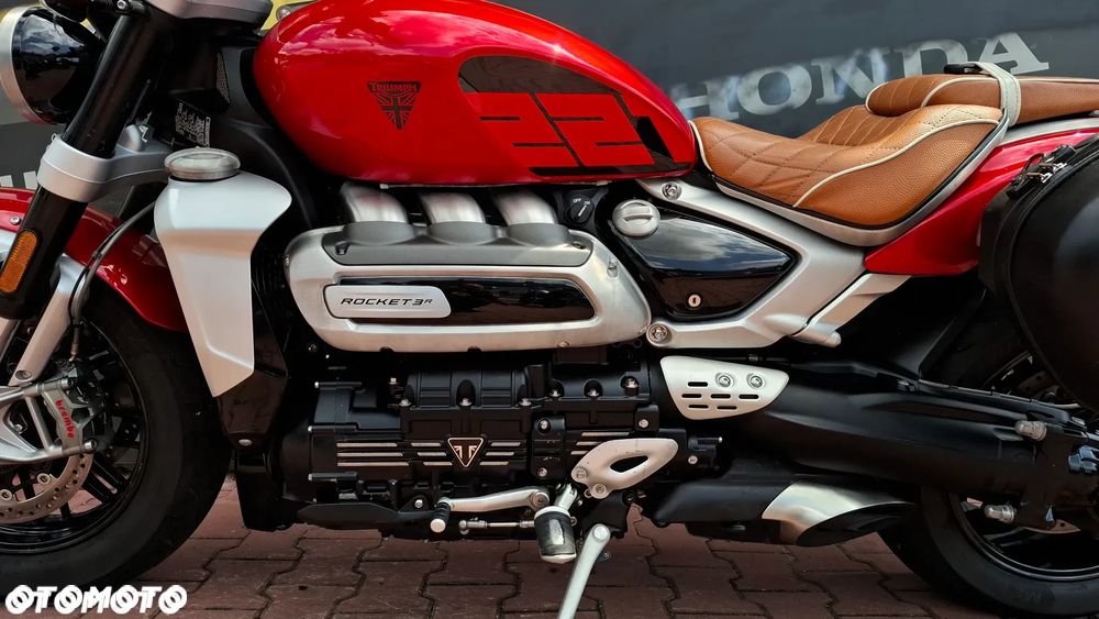Triumph Rocket - 12