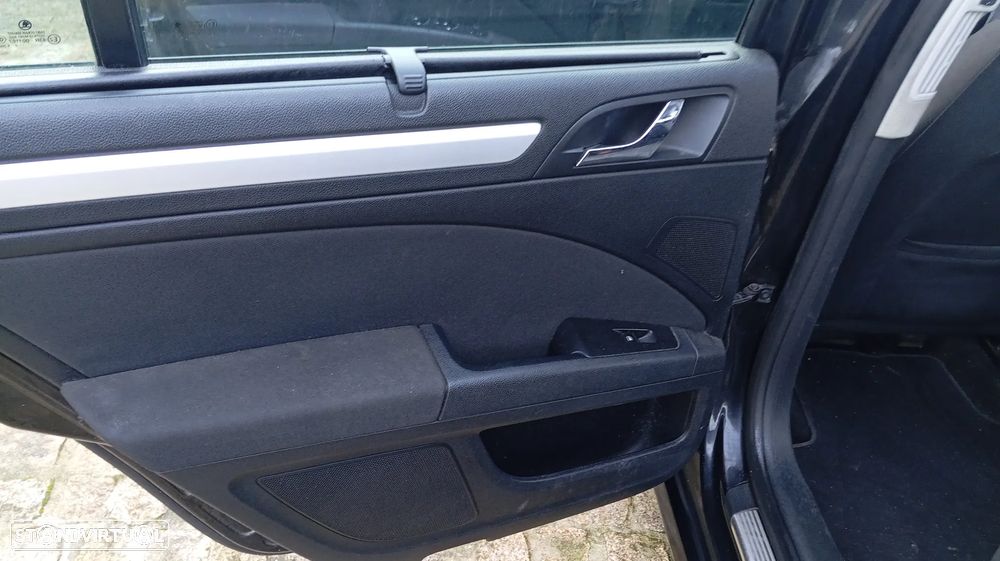 Skoda Superb Break 2.0 TDI Ambition - 13