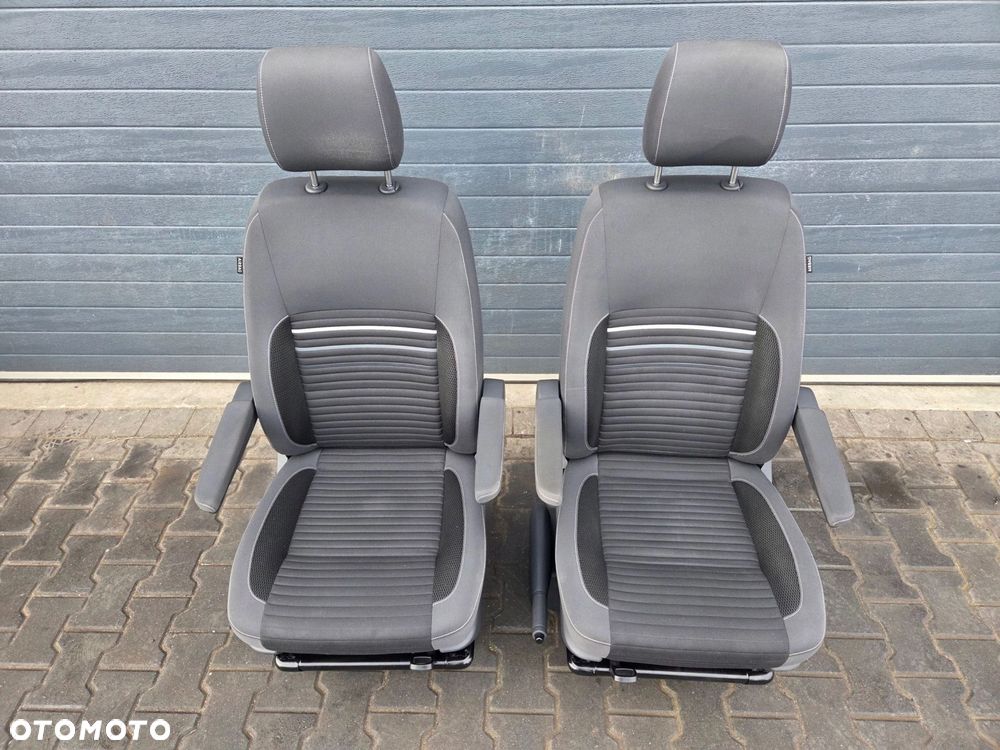 VW T5 T6 fotel kierowcy przód elektrycznie regulowany CUP - 2