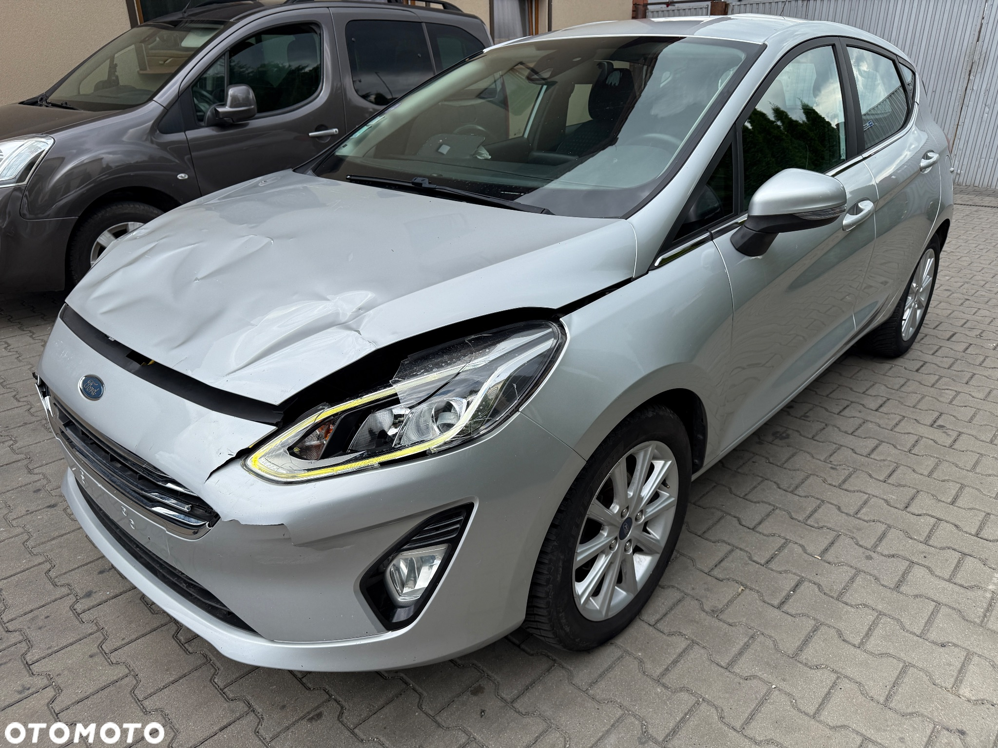 Ford Fiesta 1.0 EcoBoost S&S TREND - 3