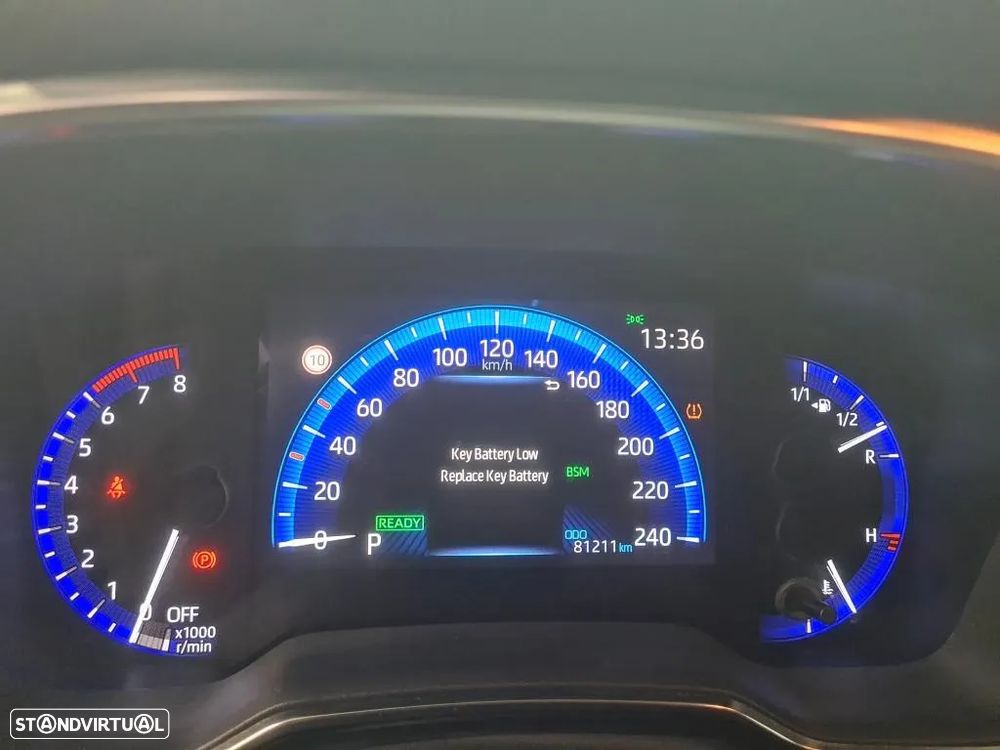 Toyota Corolla Touring Sports 2.0 Hybrid Luxury Black - 6