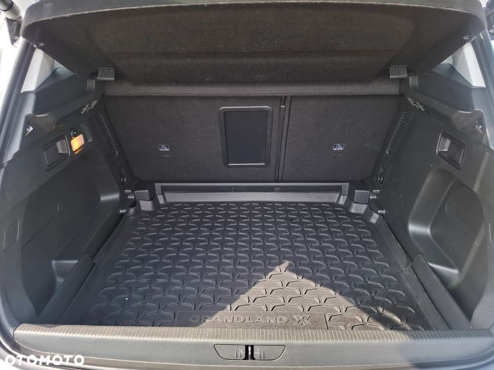 Opel Grandland X - 18