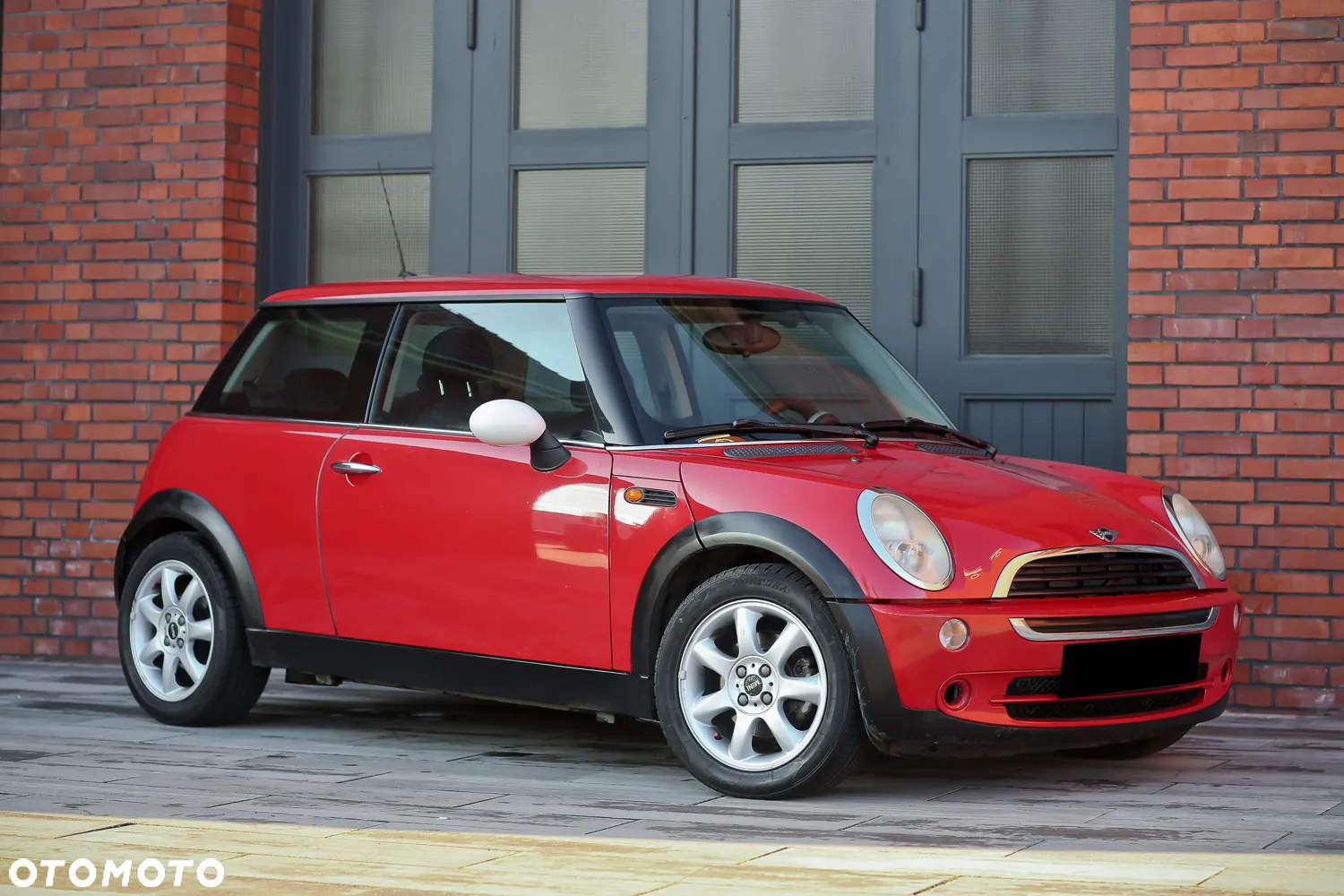 MINI ONE - 4